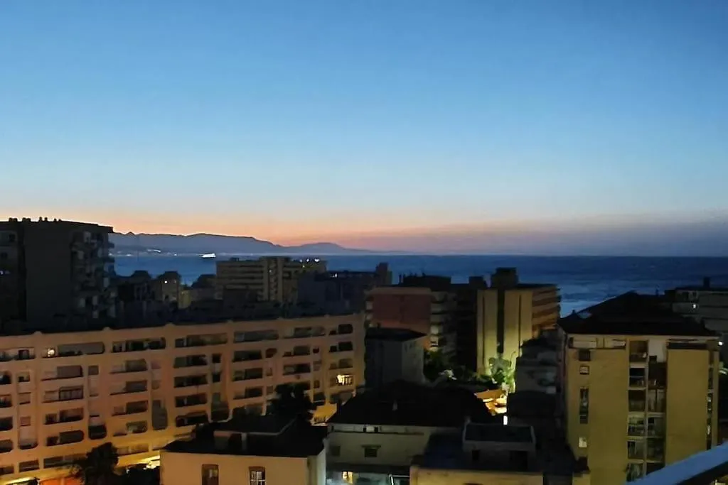 Le Nest City Center Torremolinos Apartment